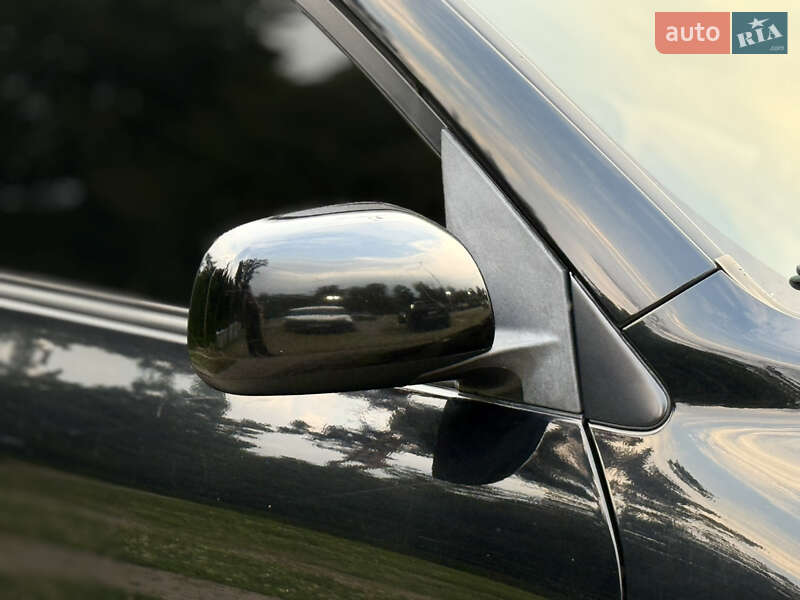 Позашляховик / Кросовер Toyota RAV4 2008 в Харкові