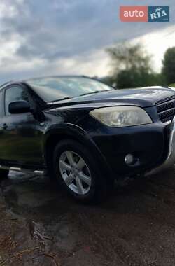 Позашляховик / Кросовер Toyota RAV4 2006 в Харкові