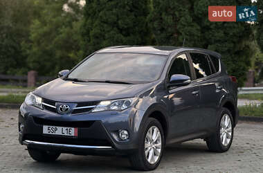 Внедорожник / Кроссовер Toyota RAV4 2013 в Дубно