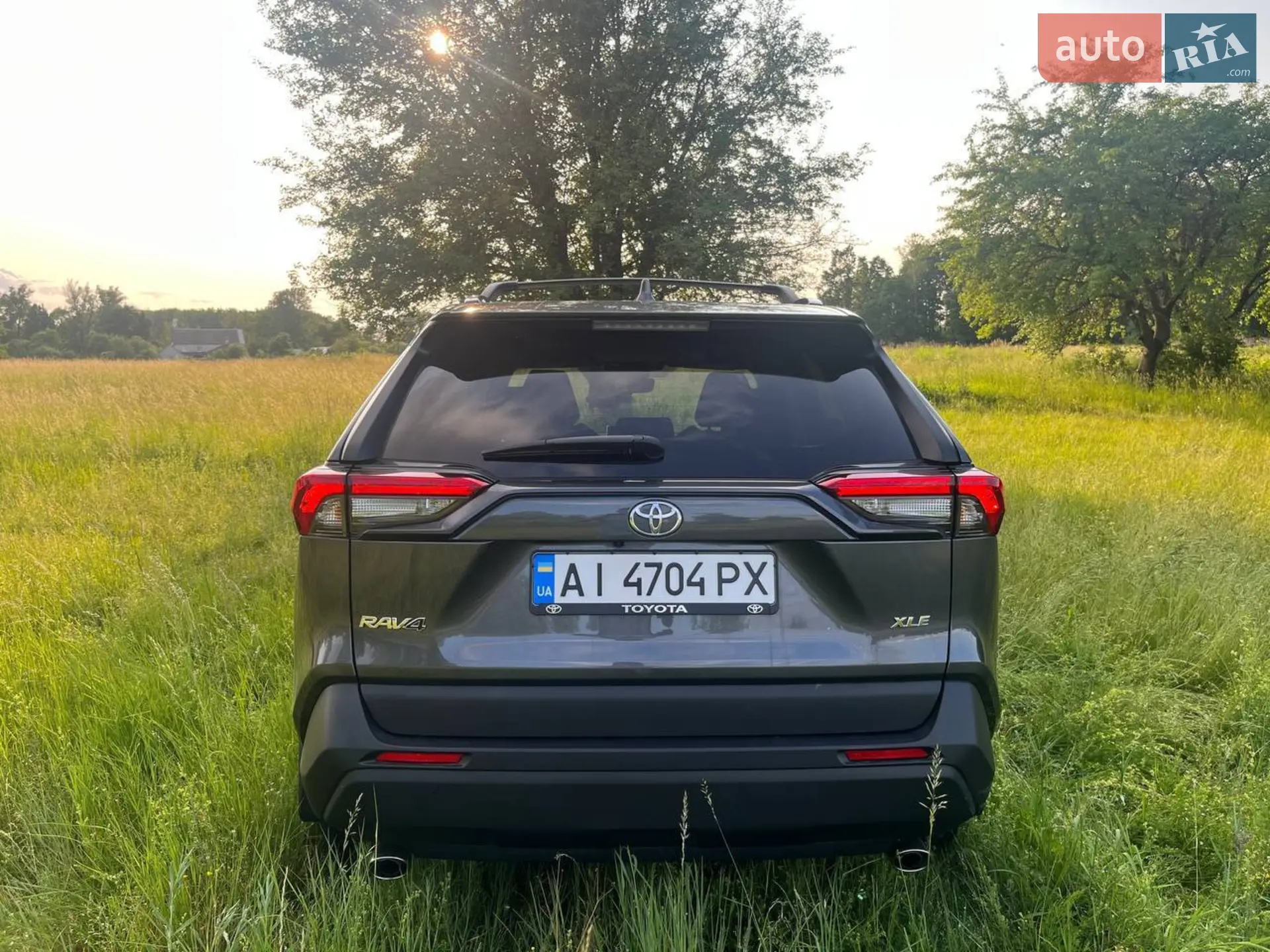 2024 Toyota RAV 4 - мініатюра 3