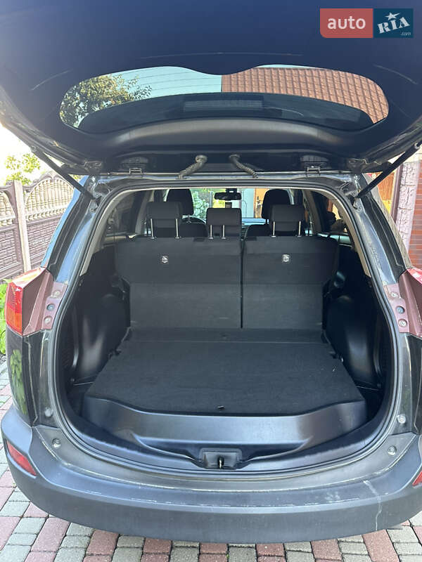 Позашляховик / Кросовер Toyota RAV4 2013 в Ковелі фото 12 Позашляховик / Кросовер Toyota RAV4 2013 в Ковелі