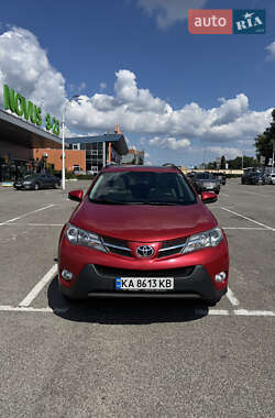 Внедорожник / Кроссовер Toyota RAV4 2014 в Киеве