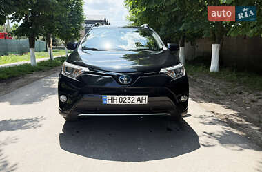 Внедорожник / Кроссовер Toyota RAV4 2017 в Одессе