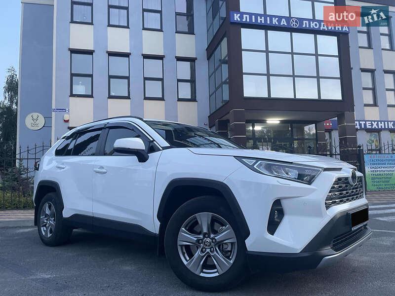 Toyota RAV4 2023