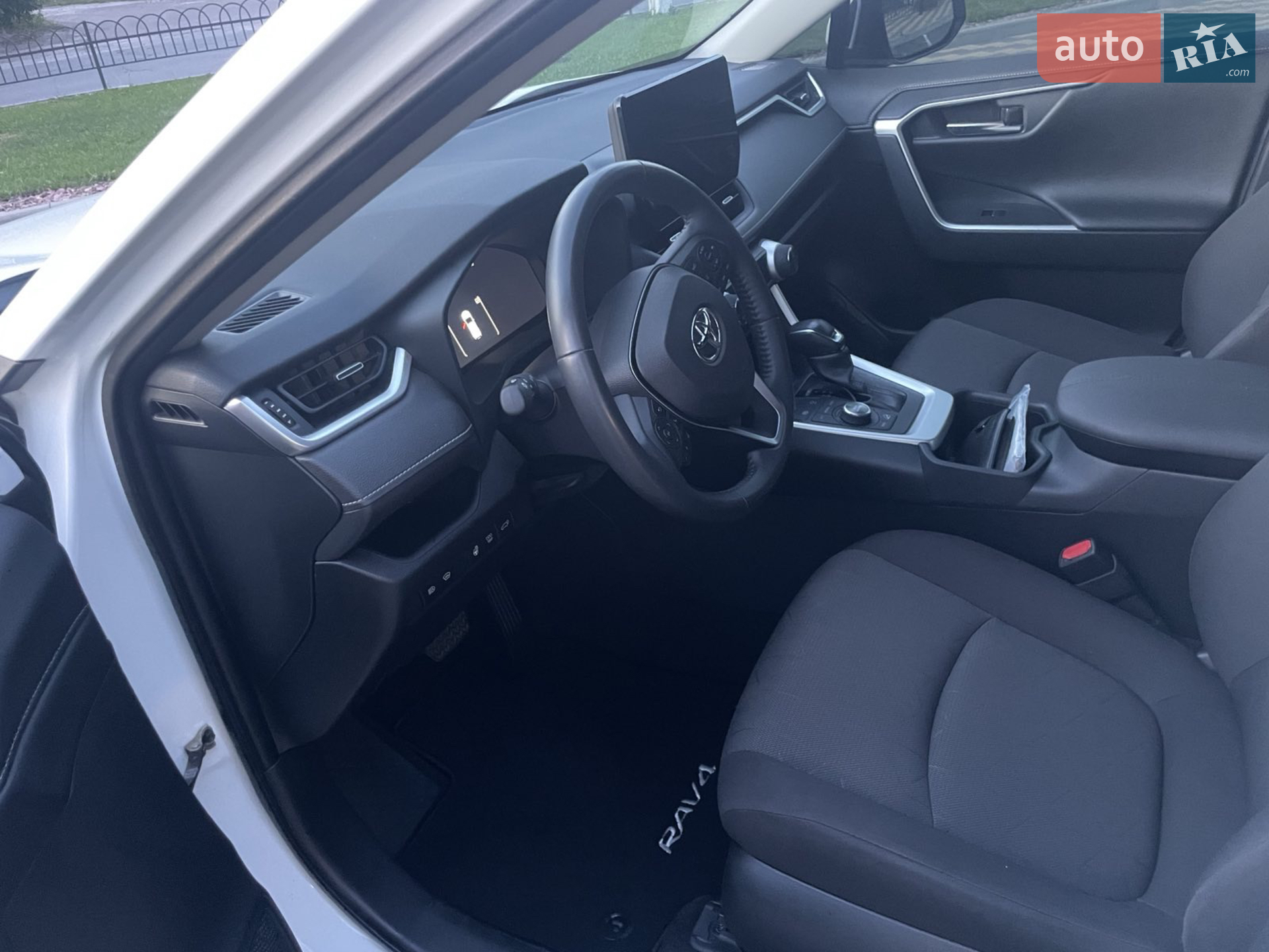 2023 Toyota RAV 4 - мініатюра 37