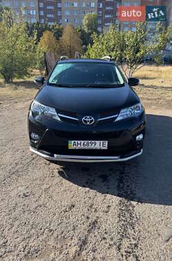 Позашляховик / Кросовер Toyota RAV4 2013 в Синельниковому