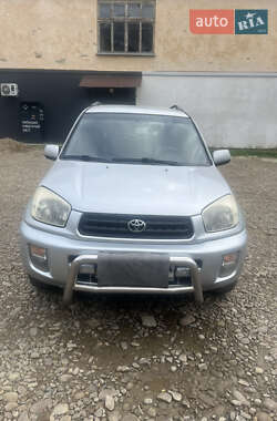 Позашляховик / Кросовер Toyota RAV4 2003 в Калуші