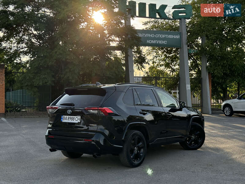 Внедорожник / Кроссовер Toyota RAV4 2020 в Александрие фото 3 Внедорожник / Кроссовер Toyota RAV4 2020 в Александрие