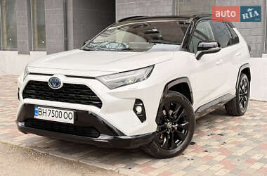 Позашляховик / Кросовер Toyota RAV4 2023 в Одесі