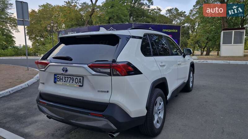 Внедорожник / Кроссовер Toyota RAV4 2020 в Одессе фото 10 Внедорожник / Кроссовер Toyota RAV4 2020 в Одессе