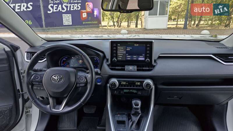Внедорожник / Кроссовер Toyota RAV4 2020 в Одессе фото 26 Внедорожник / Кроссовер Toyota RAV4 2020 в Одессе