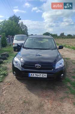 Внедорожник / Кроссовер Toyota RAV4 2006 в Харькове
