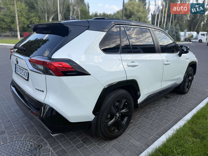 Позашляховик / Кросовер Toyota RAV4 2019 в Одесі
