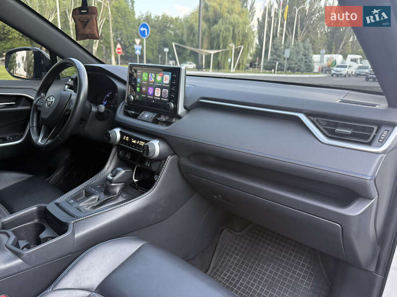 Позашляховик / Кросовер Toyota RAV4 2019 в Одесі