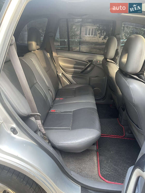 Позашляховик / Кросовер Toyota RAV4 2002 в Кривому Розі фото 8 Позашляховик / Кросовер Toyota RAV4 2002 в Кривому Розі