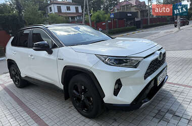 Позашляховик / Кросовер Toyota RAV4 2019 в Києві