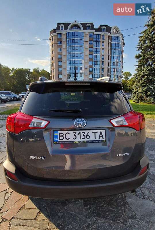 Позашляховик / Кросовер Toyota RAV4 2013 в Кременчуці