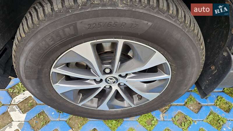 Позашляховик / Кросовер Toyota RAV4 2018 в Львові фото 5 Позашляховик / Кросовер Toyota RAV4 2018 в Львові