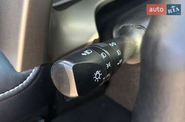 Внедорожник / Кроссовер Toyota RAV4 2013 в 