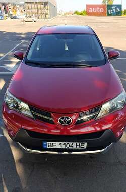 Позашляховик / Кросовер Toyota RAV4 2013 в Миколаєві