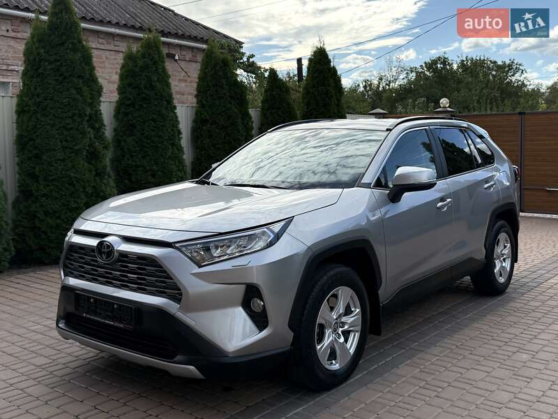 Позашляховик / Кросовер Toyota RAV4 2021 в Кропивницькому фото 6 Позашляховик / Кросовер Toyota RAV4 2021 в Кропивницькому