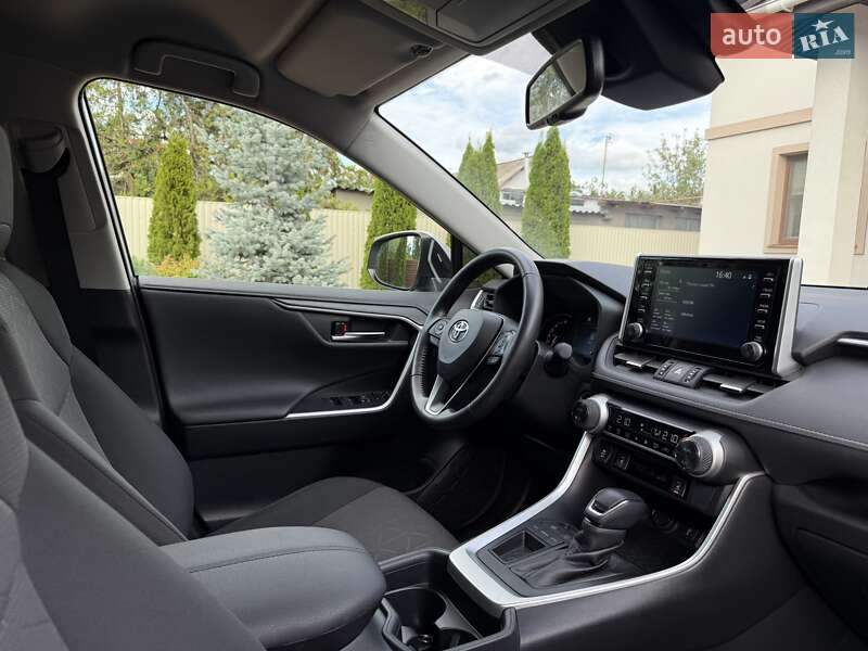 Позашляховик / Кросовер Toyota RAV4 2021 в Кропивницькому фото 20 Позашляховик / Кросовер Toyota RAV4 2021 в Кропивницькому