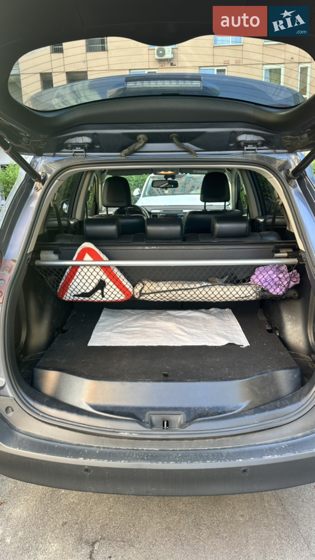 2013 Toyota RAV 4 - мініатюра 6