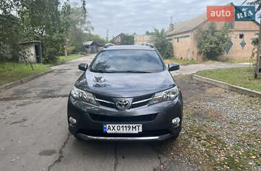 Внедорожник / Кроссовер Toyota RAV4 2014 в Харькове