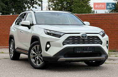 Позашляховик / Кросовер Toyota RAV4 2022 в Харкові