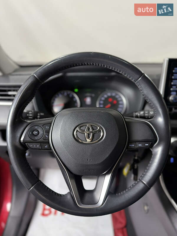 Позашляховик / Кросовер Toyota RAV4 2019 в Одесі фото 21 Позашляховик / Кросовер Toyota RAV4 2019 в Одесі