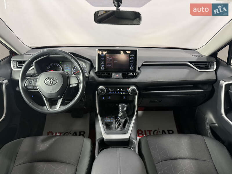 Позашляховик / Кросовер Toyota RAV4 2019 в Одесі фото 22 Позашляховик / Кросовер Toyota RAV4 2019 в Одесі