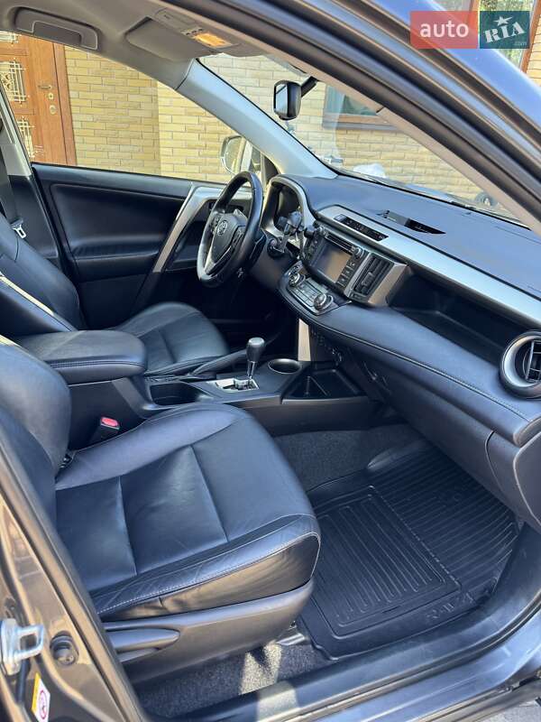 Позашляховик / Кросовер Toyota RAV4 2013 в Полтаві фото 7 Позашляховик / Кросовер Toyota RAV4 2013 в Полтаві