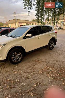 Внедорожник / Кроссовер Toyota RAV4 2014 в Змиеве