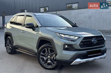 Позашляховик / Кросовер Toyota RAV4 2023 в Києві