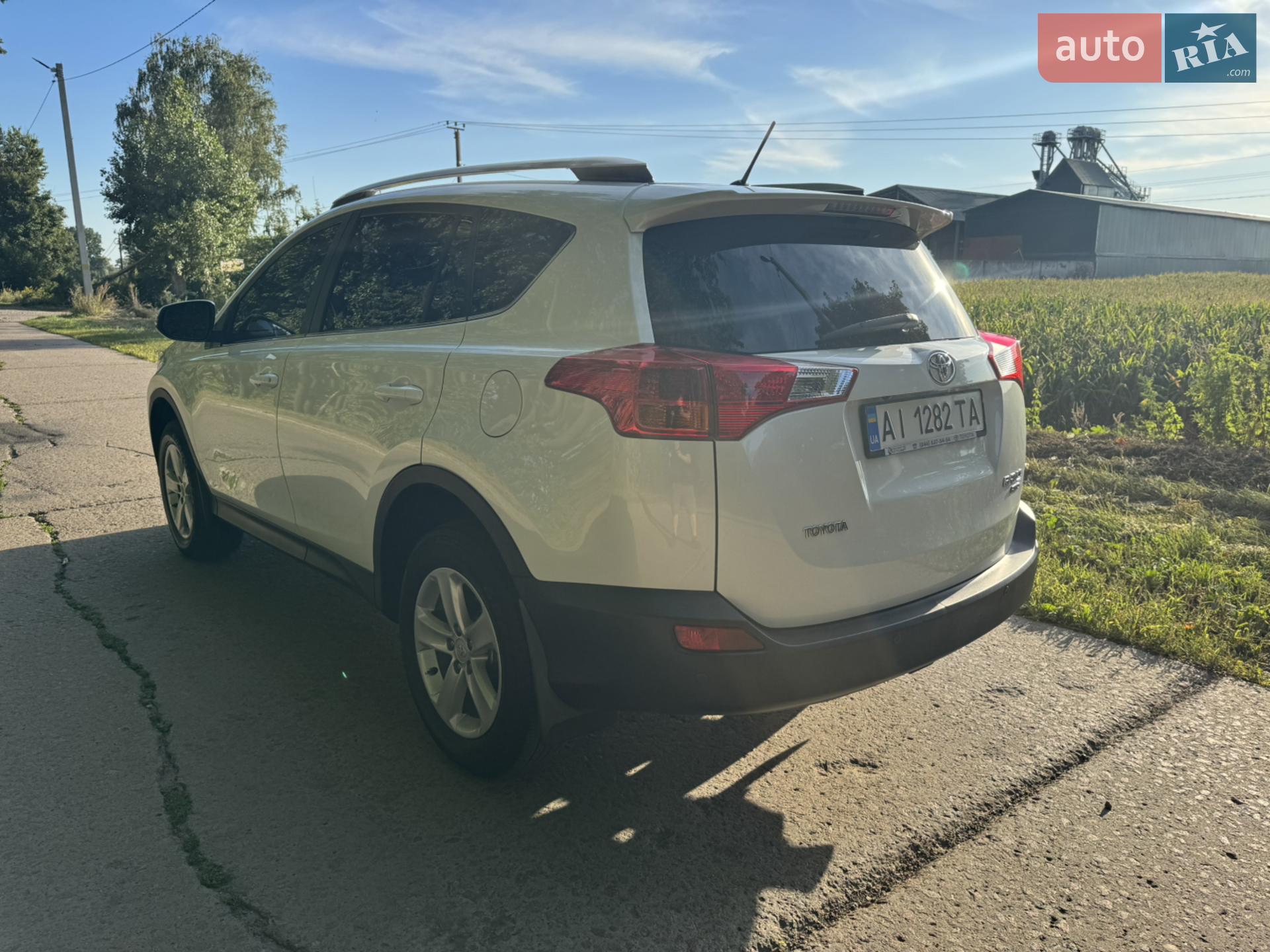 2014 Toyota RAV 4 - мініатюра 3