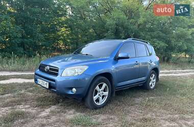 Позашляховик / Кросовер Toyota RAV4 2005 в Богодухіву