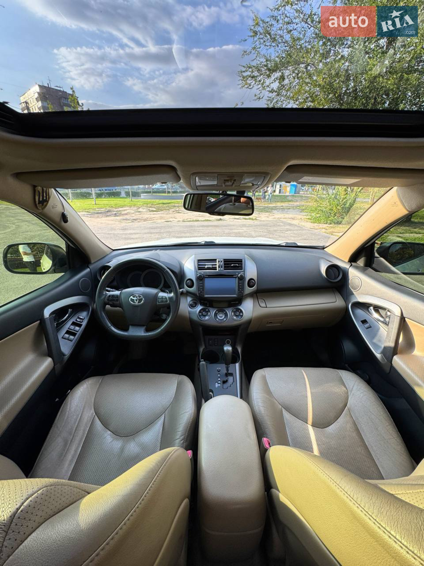 2012 Toyota RAV 4 - мініатюра 10