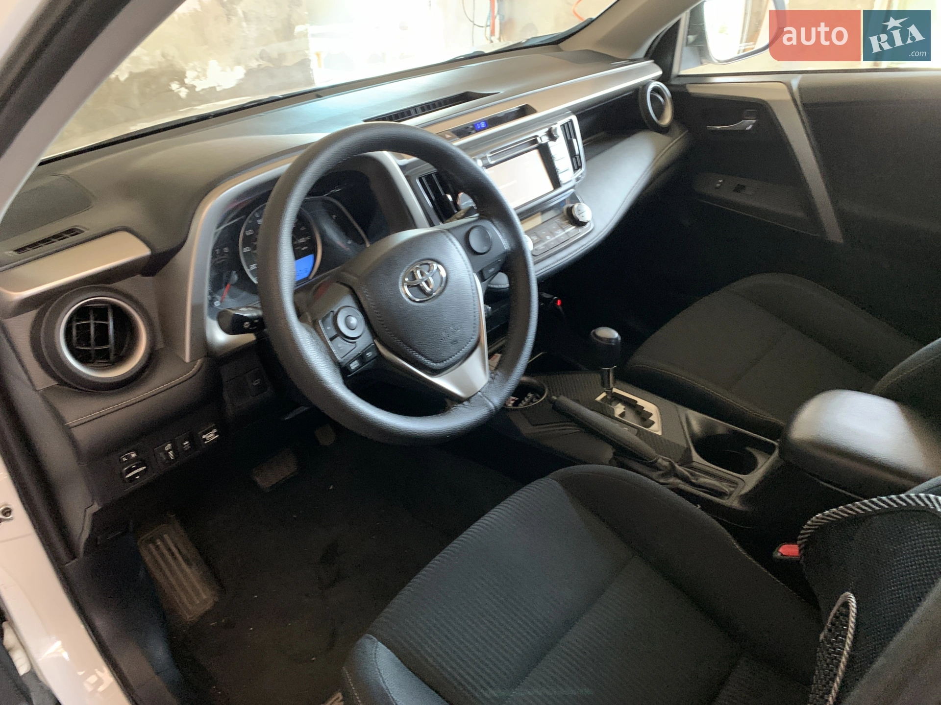 2015 Toyota RAV 4 - мініатюра 11