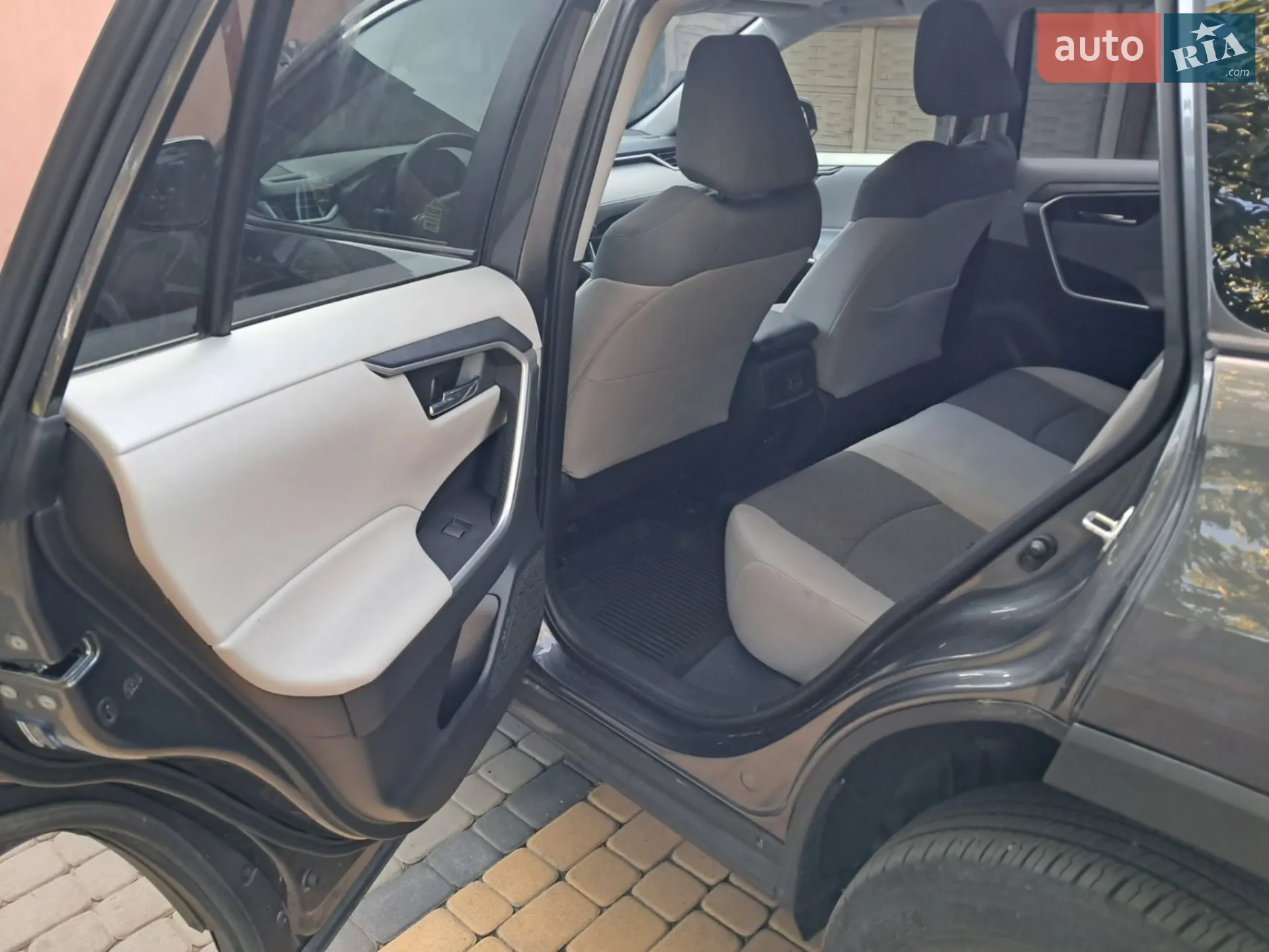 2021 Toyota RAV 4 - мініатюра 22