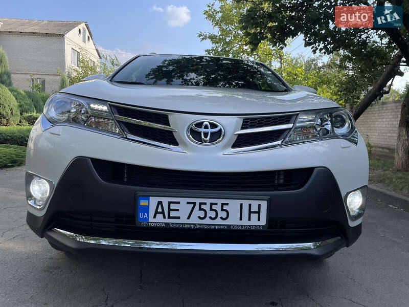 Позашляховик / Кросовер Toyota RAV4 2013 в Дніпрі фото 9 Позашляховик / Кросовер Toyota RAV4 2013 в Дніпрі
