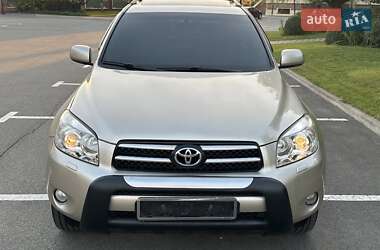 Внедорожник / Кроссовер Toyota RAV4 2006 в Киеве
