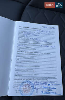 Внедорожник / Кроссовер Toyota RAV4 2024 в 