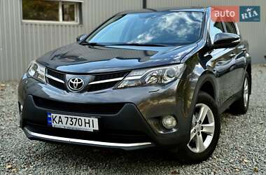 Позашляховик / Кросовер Toyota RAV4 2014 в Дніпрі