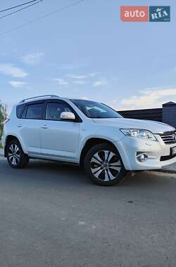 Внедорожник / Кроссовер Toyota RAV4 2010 в Львове