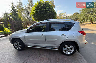 Внедорожник / Кроссовер Toyota RAV4 2007 в 