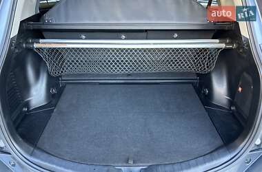Внедорожник / Кроссовер Toyota RAV4 2016 в 