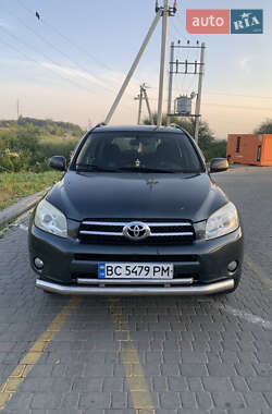 Позашляховик / Кросовер Toyota RAV4 2007 в Солонці