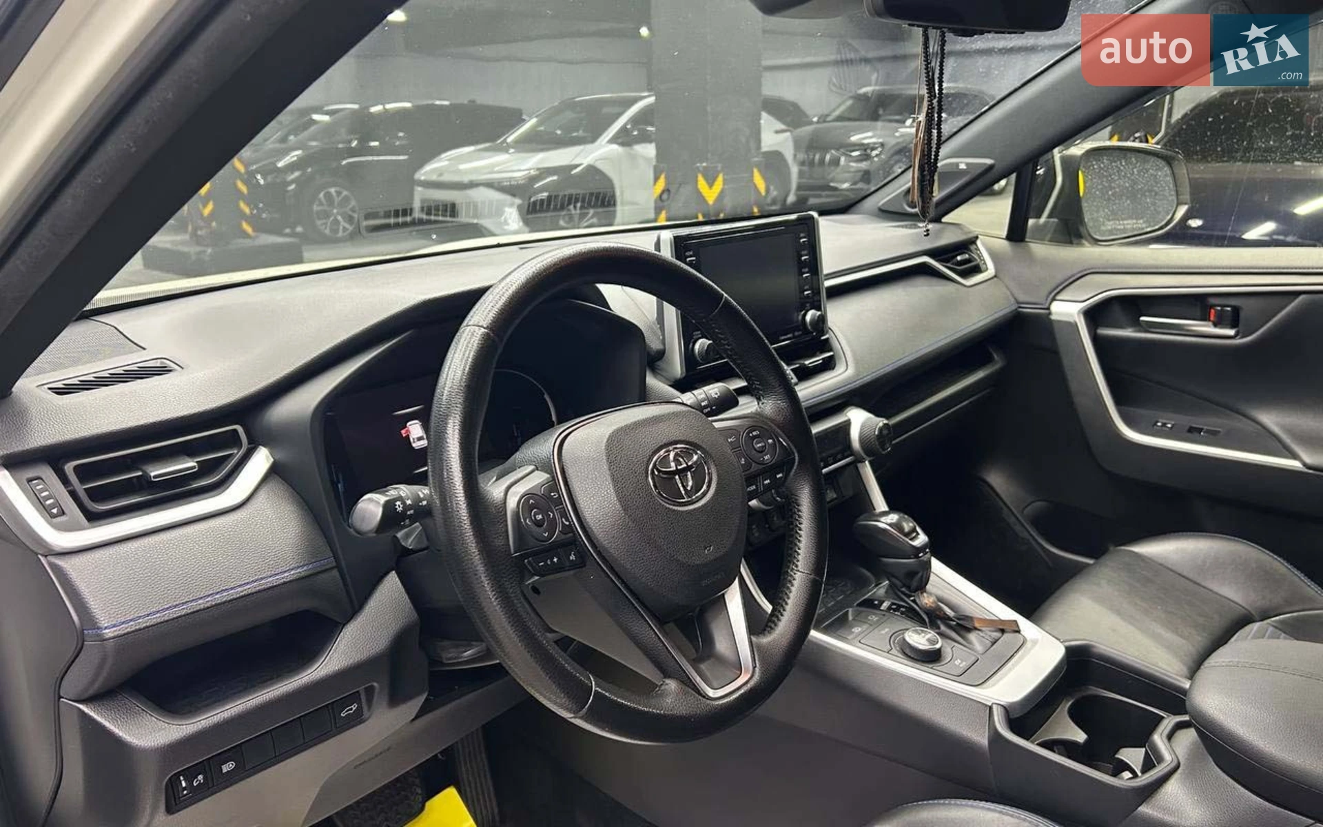 2020 Toyota RAV 4 - мініатюра 9