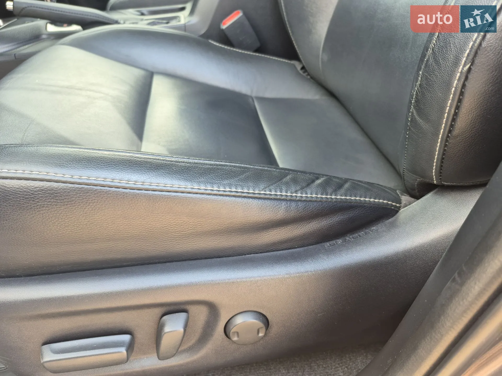 2016 Toyota RAV 4 - мініатюра 59