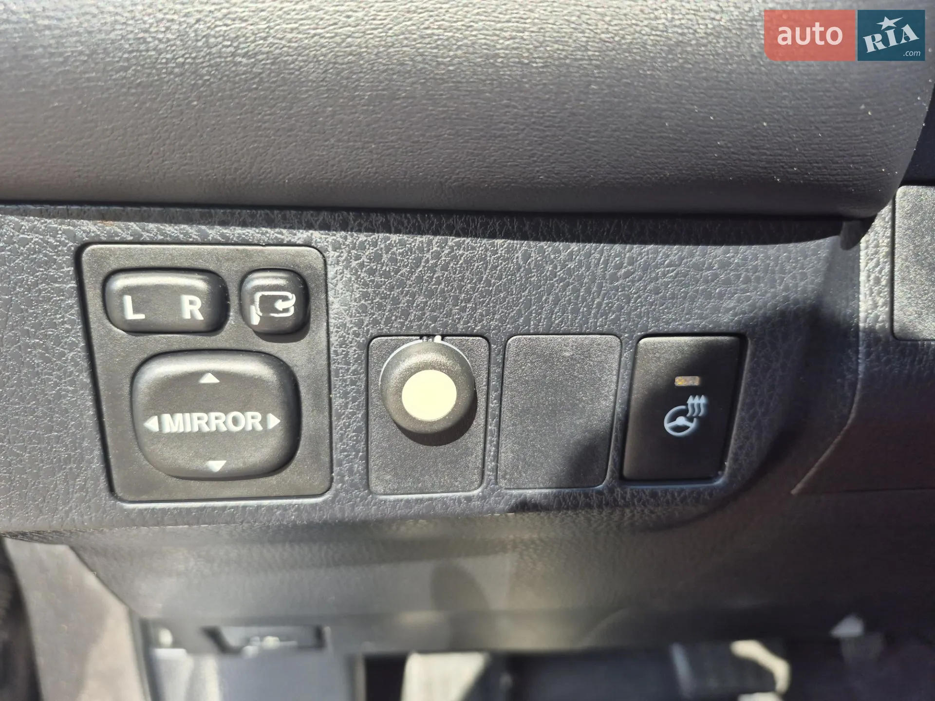 2016 Toyota RAV 4 - мініатюра 67